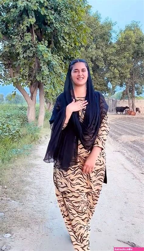 Aliza Sehar Boobs Porn Videos .